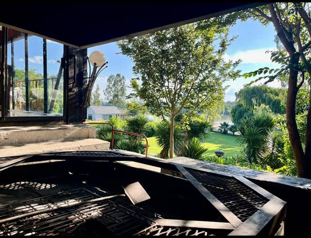 4 BEDROOM PROPERTY TO RENT IN ZEEKOEFONTEIN